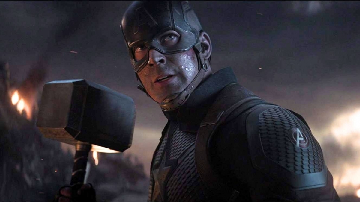 美隊在復仇者聯盟4拿起雷神之槌，是經典一幕