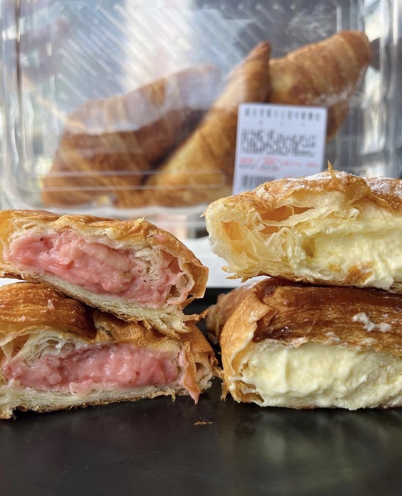 有草莓卡士達、原味卡士達兩種口味