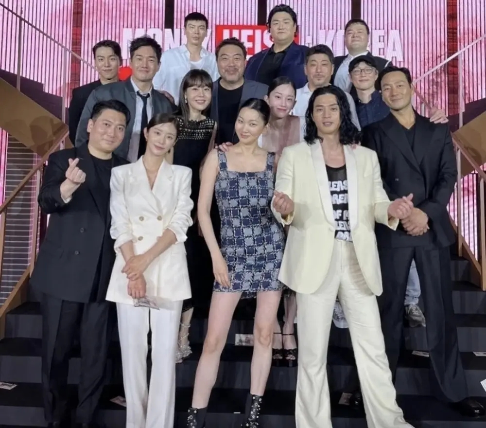 李主儐臉也超小