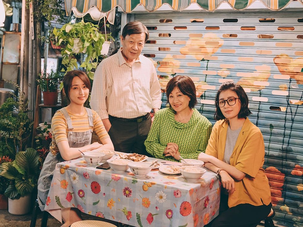 寇世勳在劇中飾演柯佳嬿、賈靜雯的爸爸