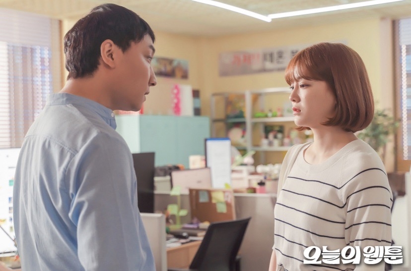 金世正造型老土