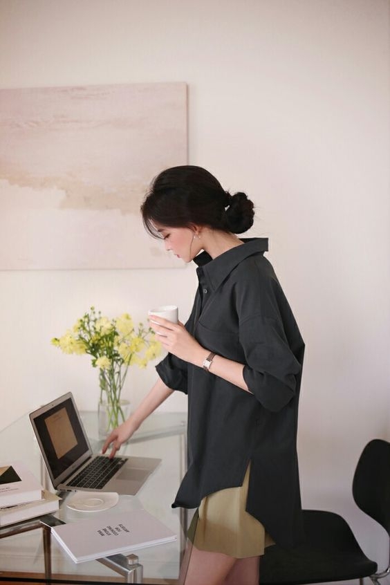 每隔一小時走動一下，有助於腸胃蠕動