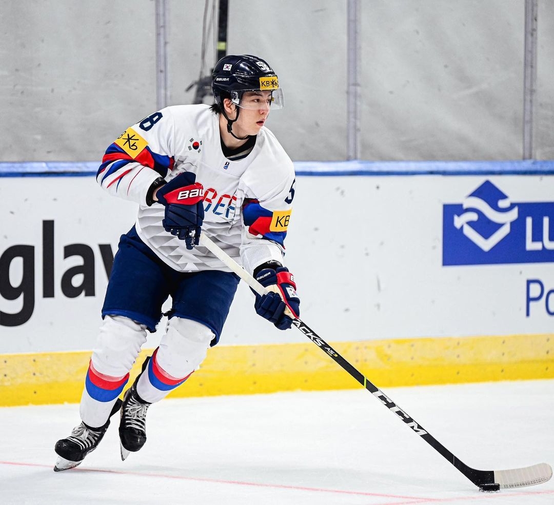 《換乘戀愛2》新成員疑似是冰球運動員