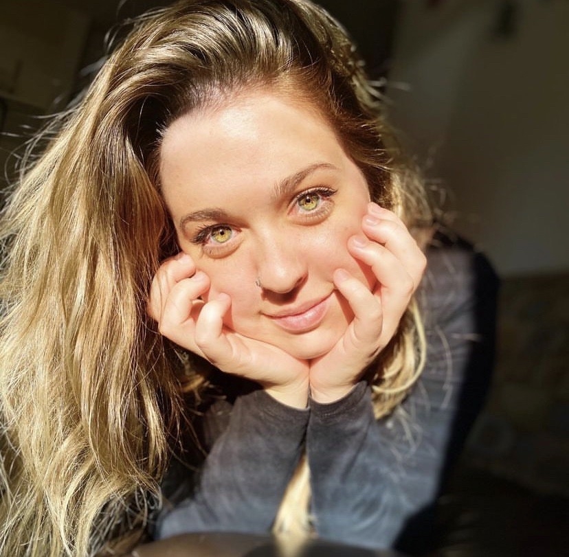 少女醒來突然失明