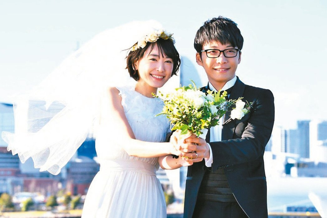 國民老婆結婚 宅男們心碎