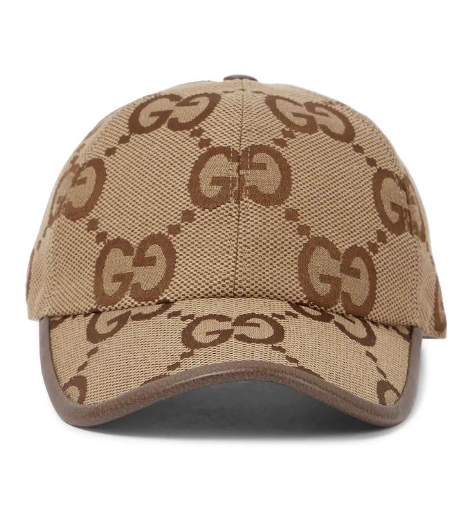 GUCCI Maxi GG Supreme canvas cap，€477