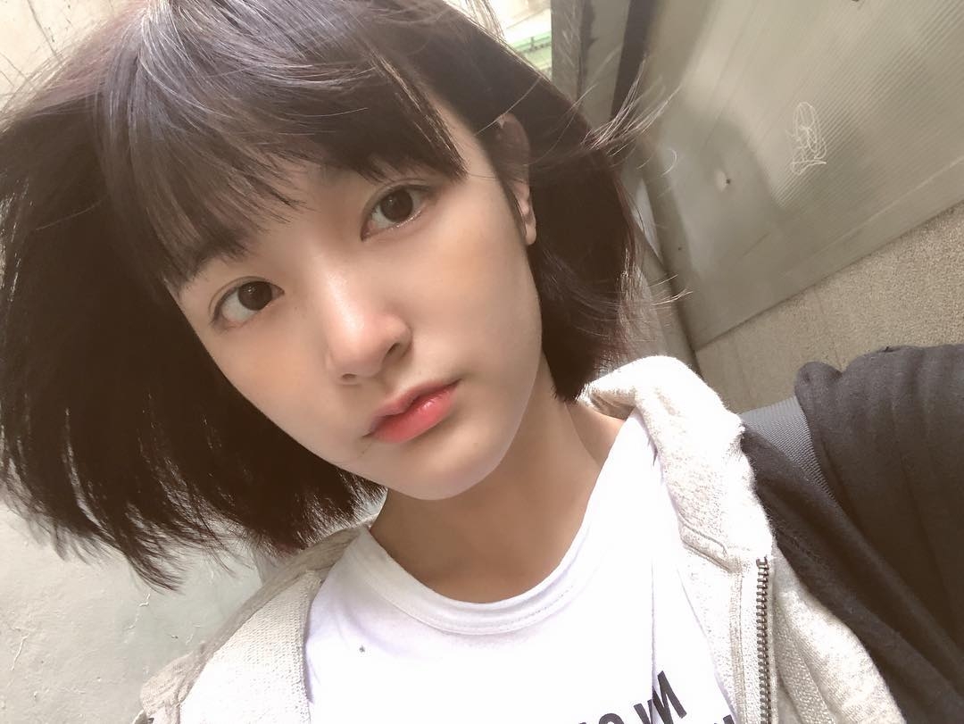 王淨因為在計程車上高歌而被挖掘出道