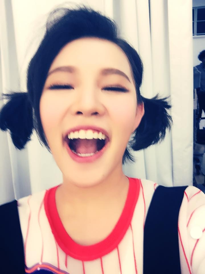 「Hold住姐」謝依霖婚後與丈夫Green育有一兒一女