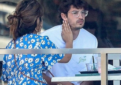 卡蜜拉新戀情曝光