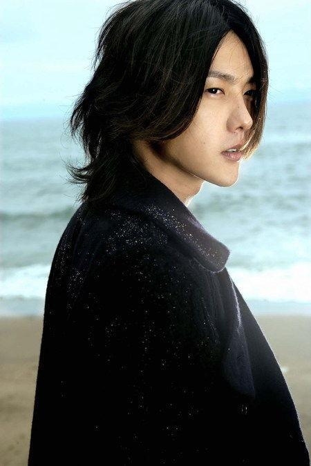 昔日黃義達的經典造型