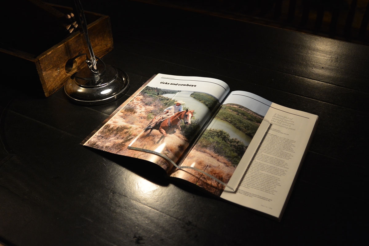 日本透明書壓「BOOK on BOOK」