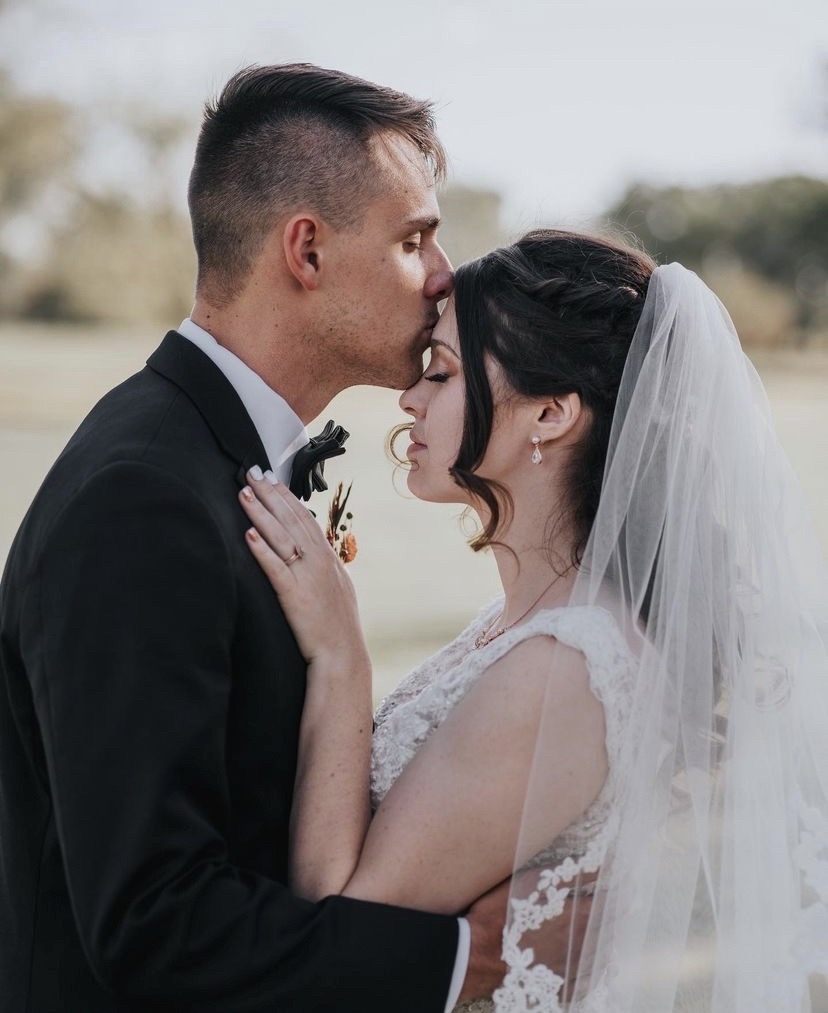 兩人過著幸福的生活