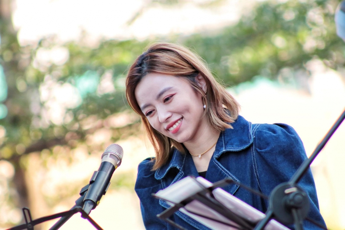 王瞳曾陪伴艾成低潮時期