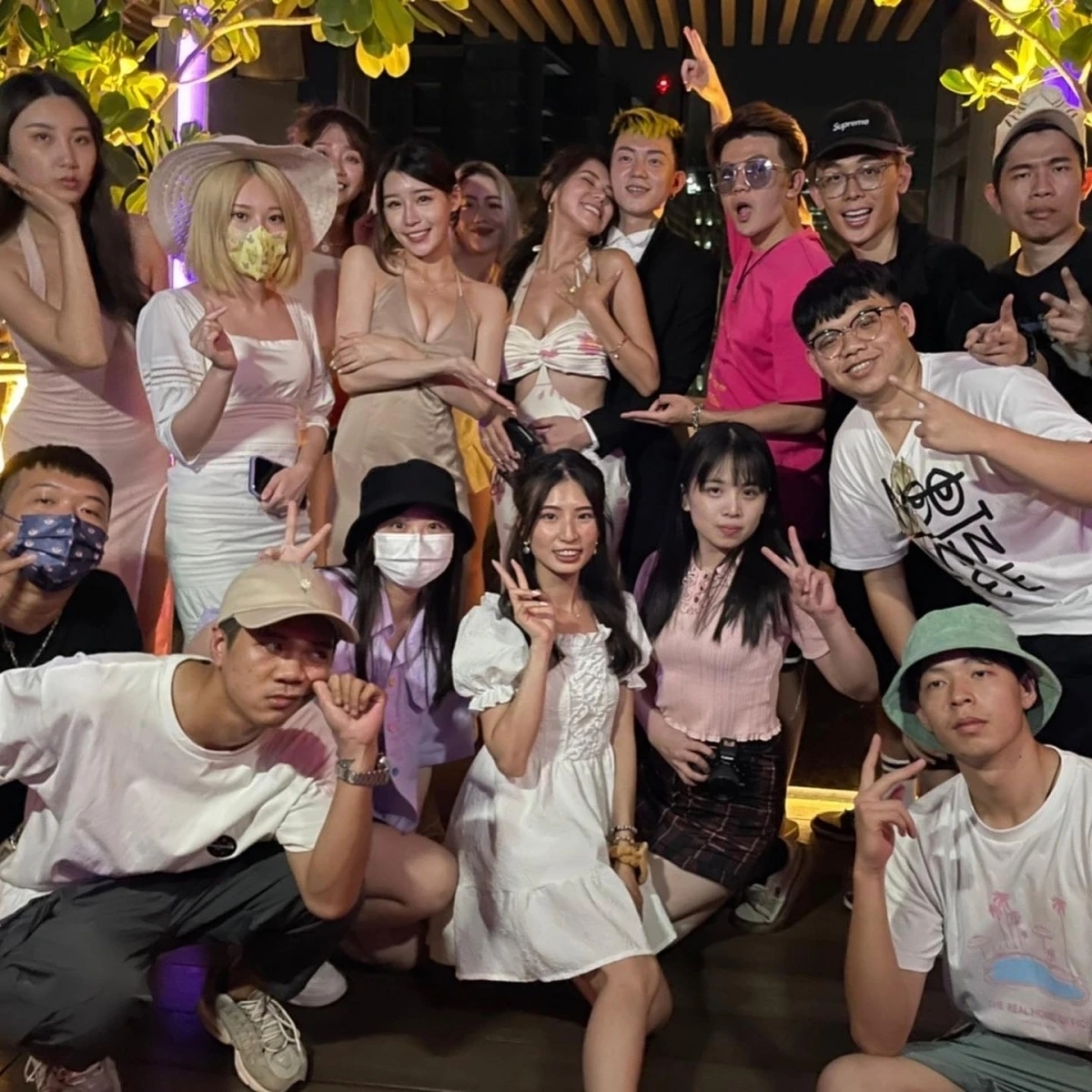 湯宇泰國行與蕾菈求婚