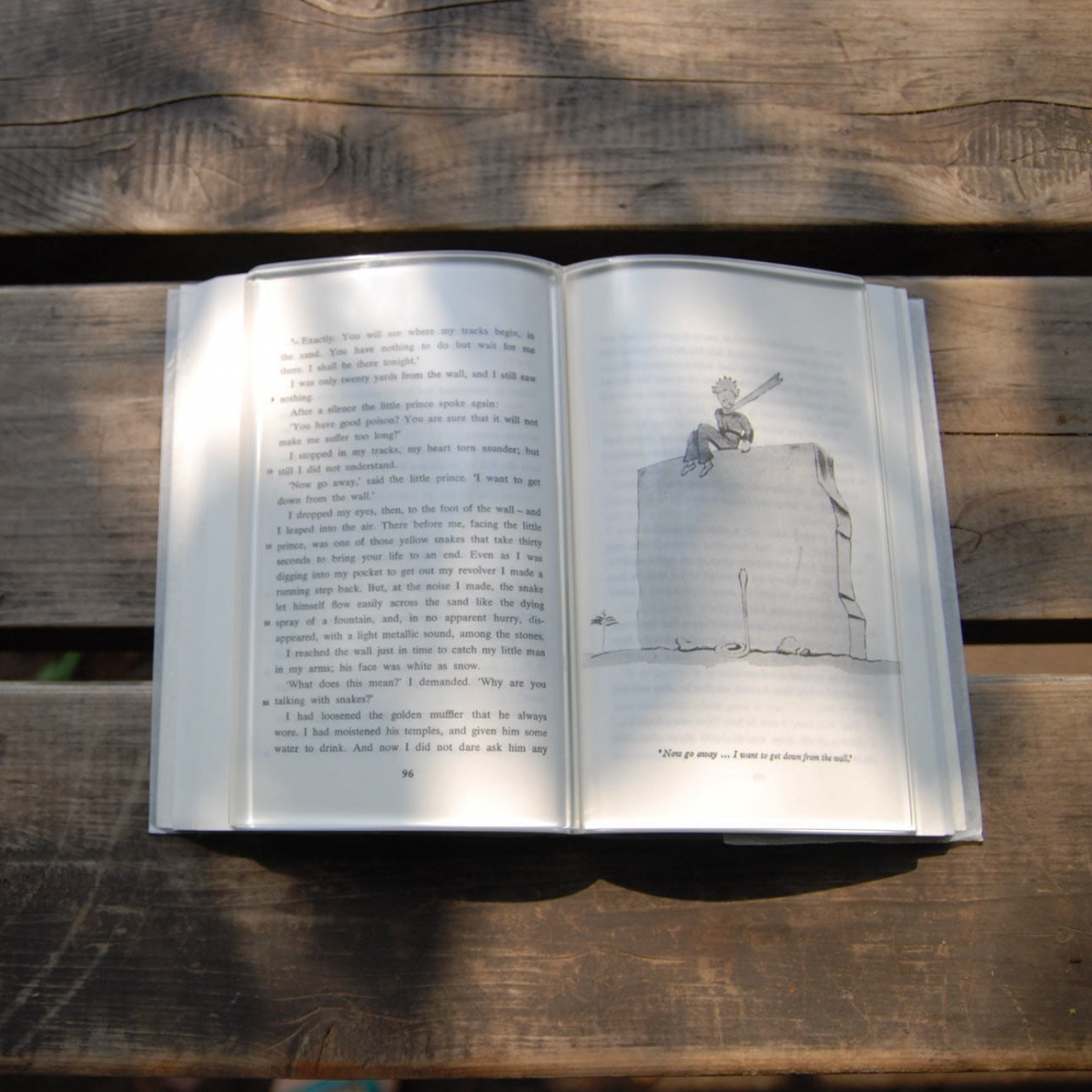 日本透明書壓「BOOK on BOOK」
