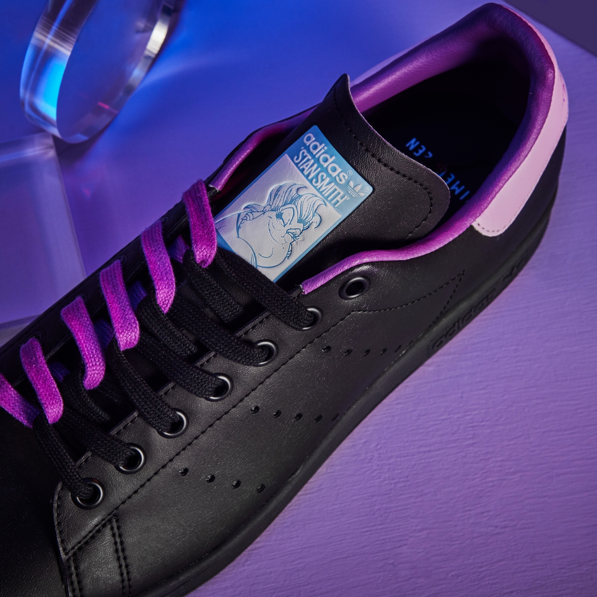 adidas Originals X Disney Stan Smith 烏蘇拉 Ursula 鞋款，NT$3,690