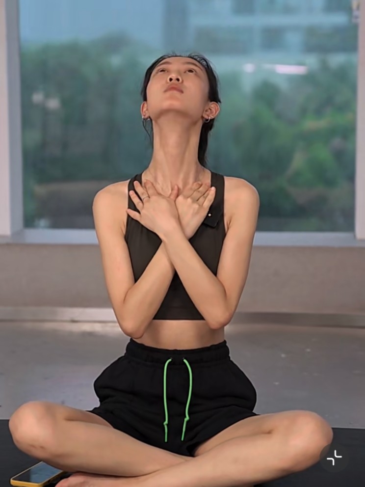 小紅書@esee英模訓練營