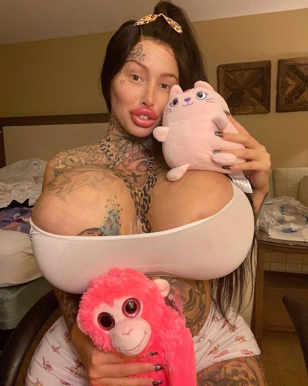 瑪達肋納的瘋狂整形