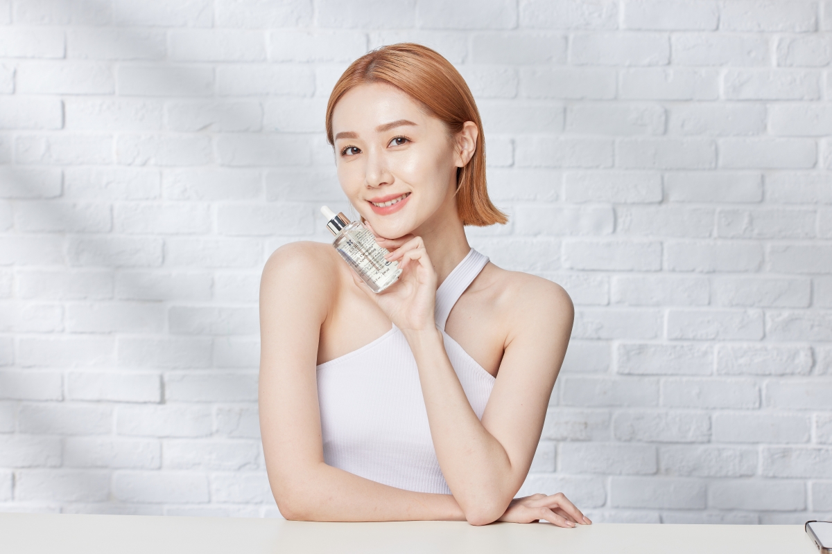 激光極淨白淡斑精華100ml 特價NT5,220