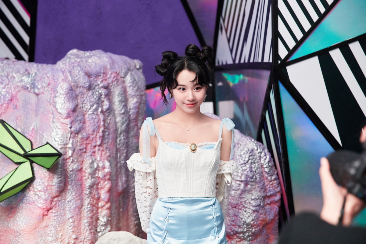 彩瑛也被德國私生飯騷擾