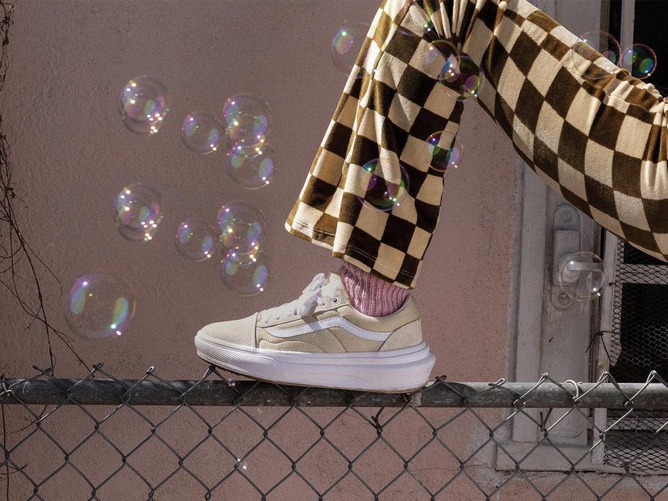 Vans Old Skool Overt CC 男女款米色滑板鞋,NT$2,880