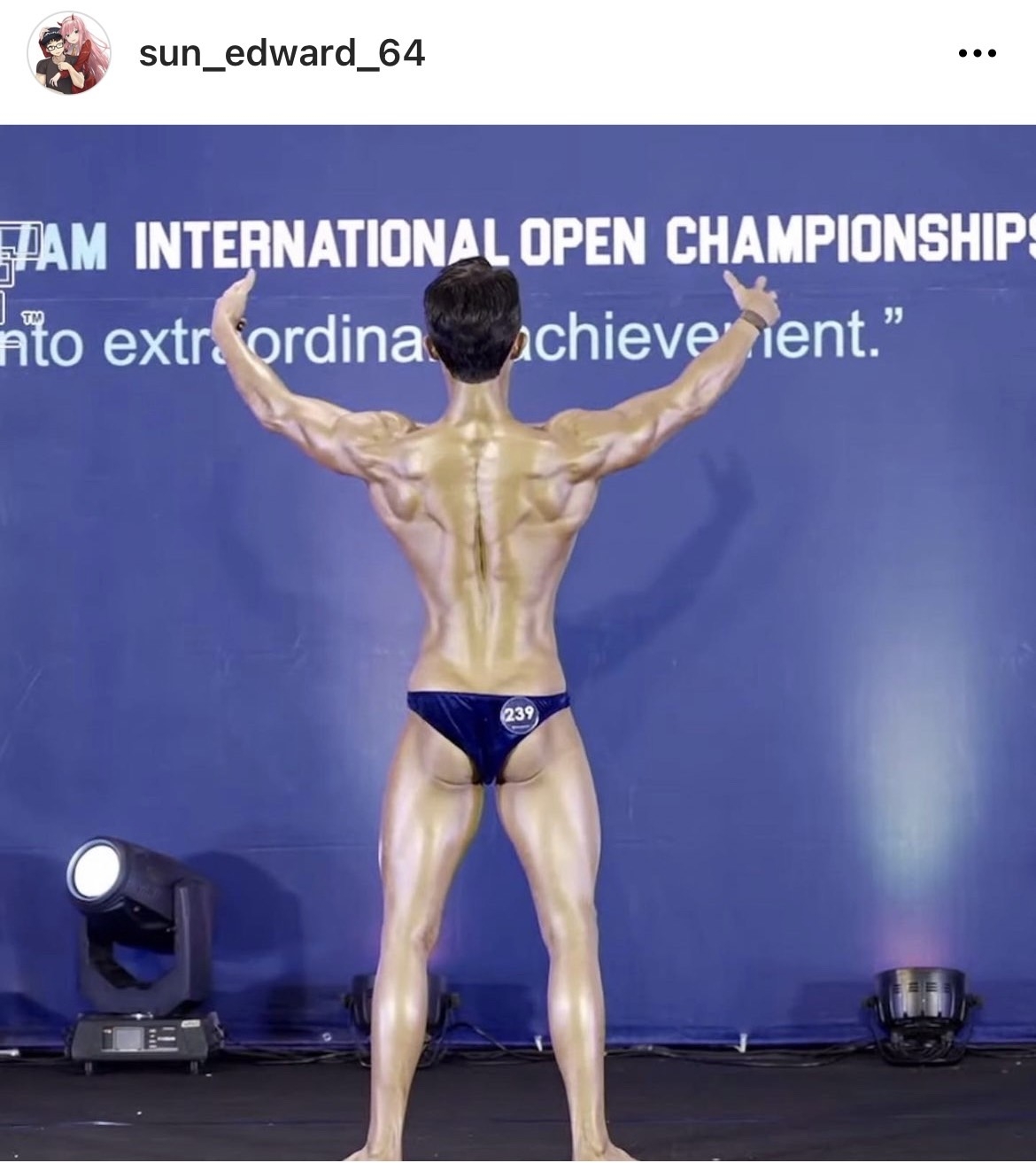 孫安佐健美賽亮相