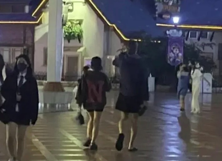 疑似泰亦與奈言的約會照