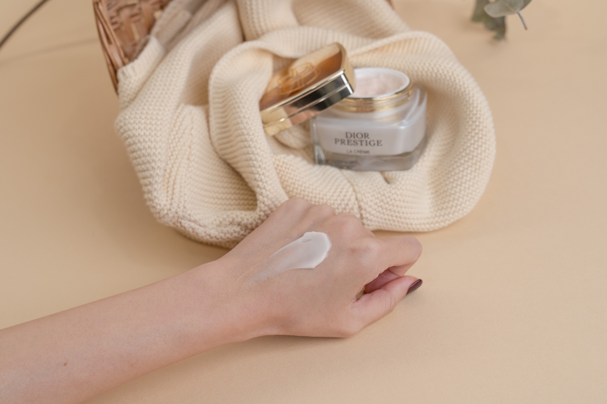 迪奧 精萃再生玫瑰賦活乳霜50ml,NT$14,000