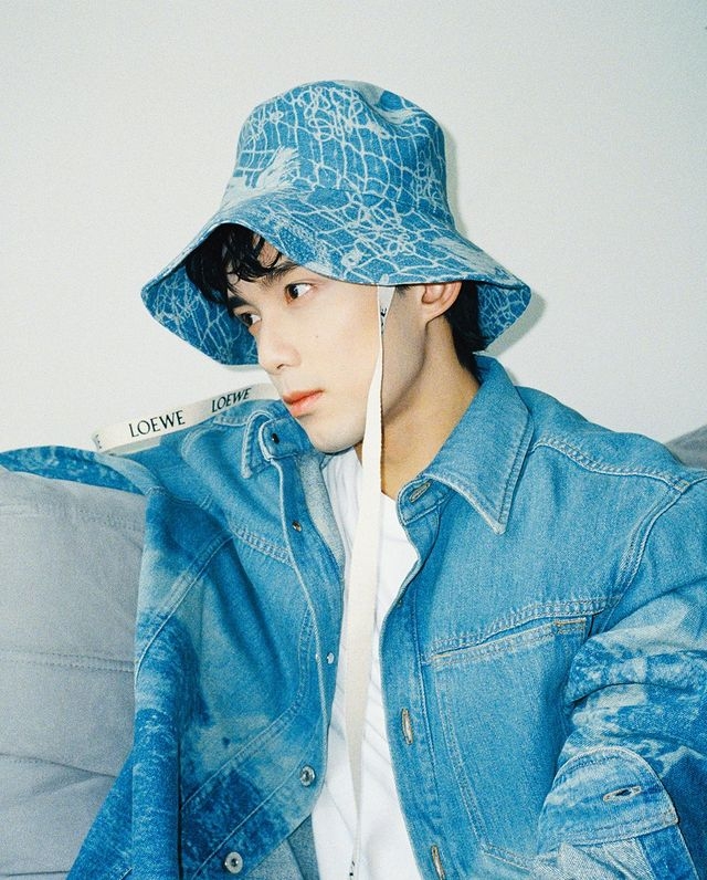 相信許多人至今仍然深陷在「吳露可逃」中出不來