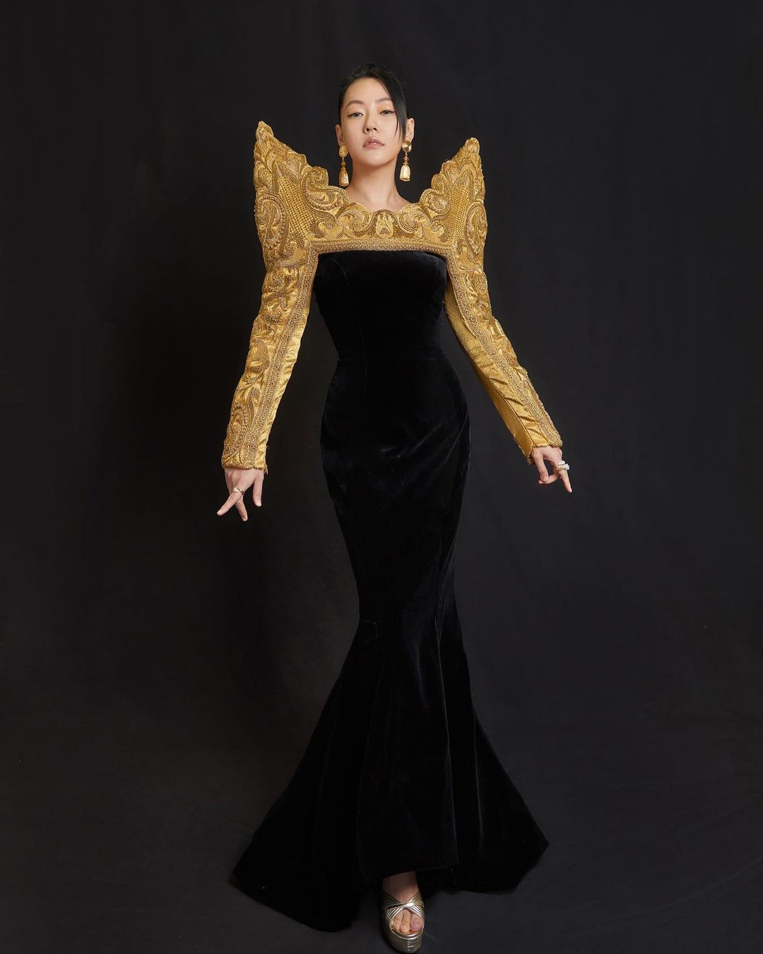 小S金鐘獎造型氣場強大