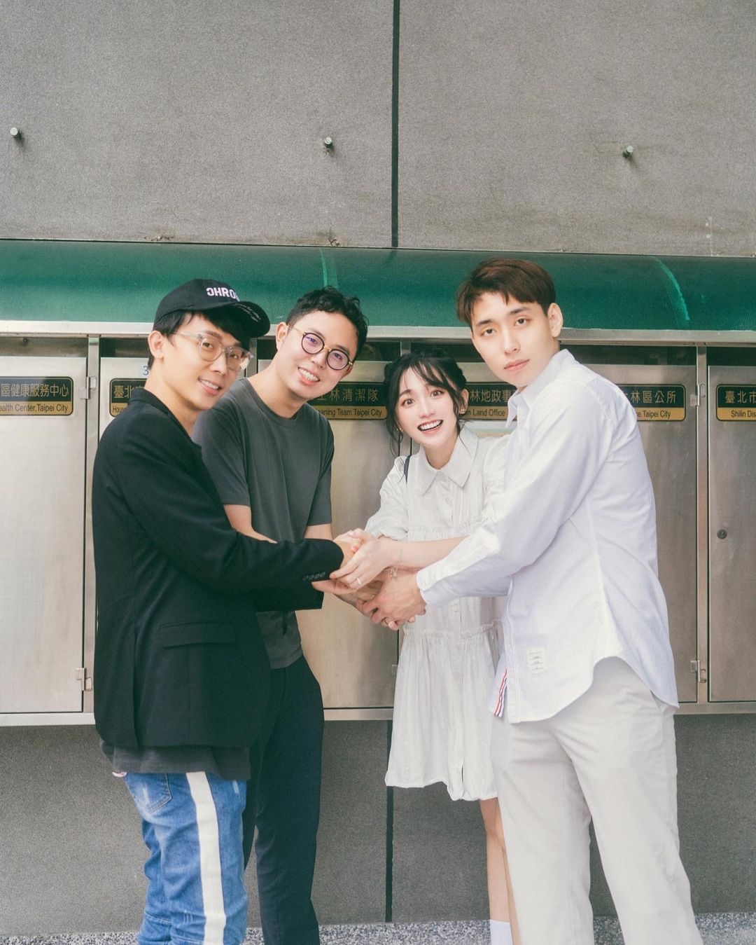 語謙與男友登記、正式成為夫妻