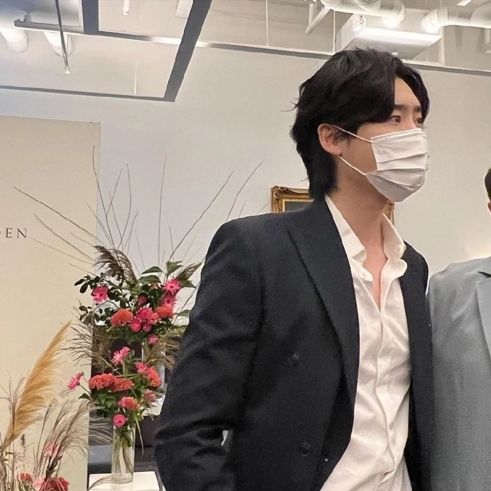 李鍾碩的弟弟李鍾赫10/2舉行婚禮