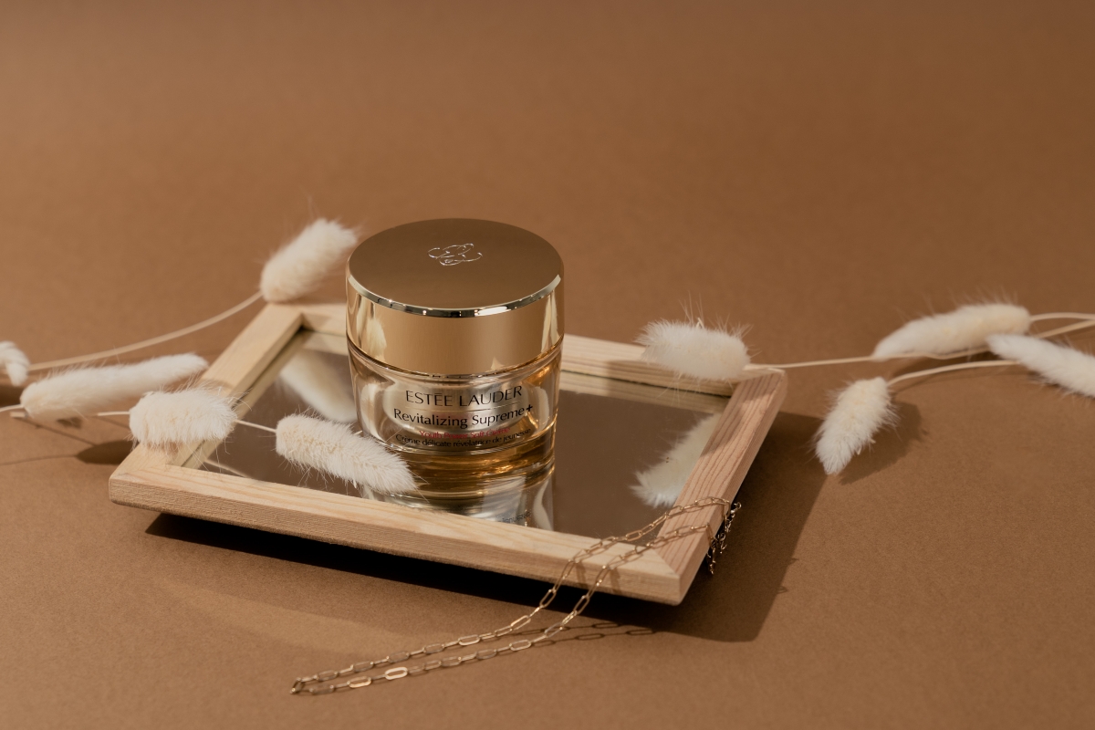 雅詩蘭黛 年輕無敵膠原霜75ml,NT$4,350