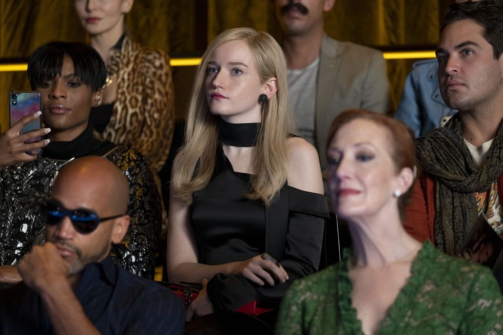 《Inventing Anna 創造安娜》各種手法和話術都是真實故事