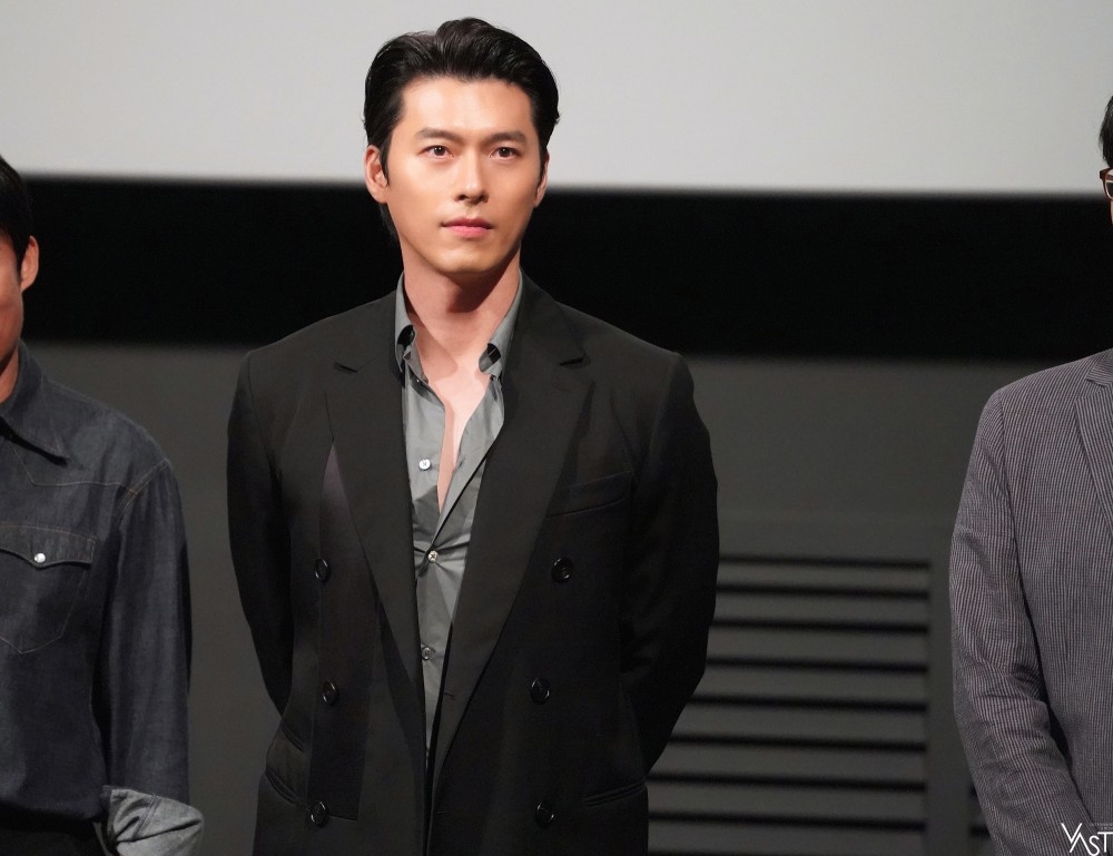 除了出席記者會，玄彬也現身電影首映會(