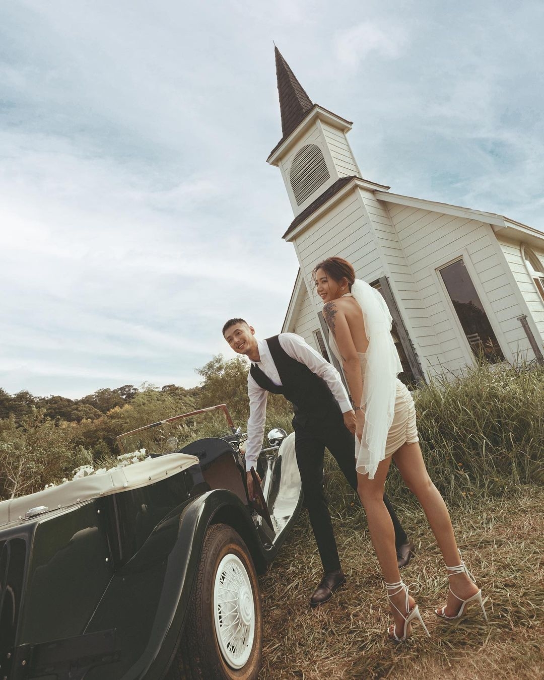 陳艾琳、顏庭笙婚紗照