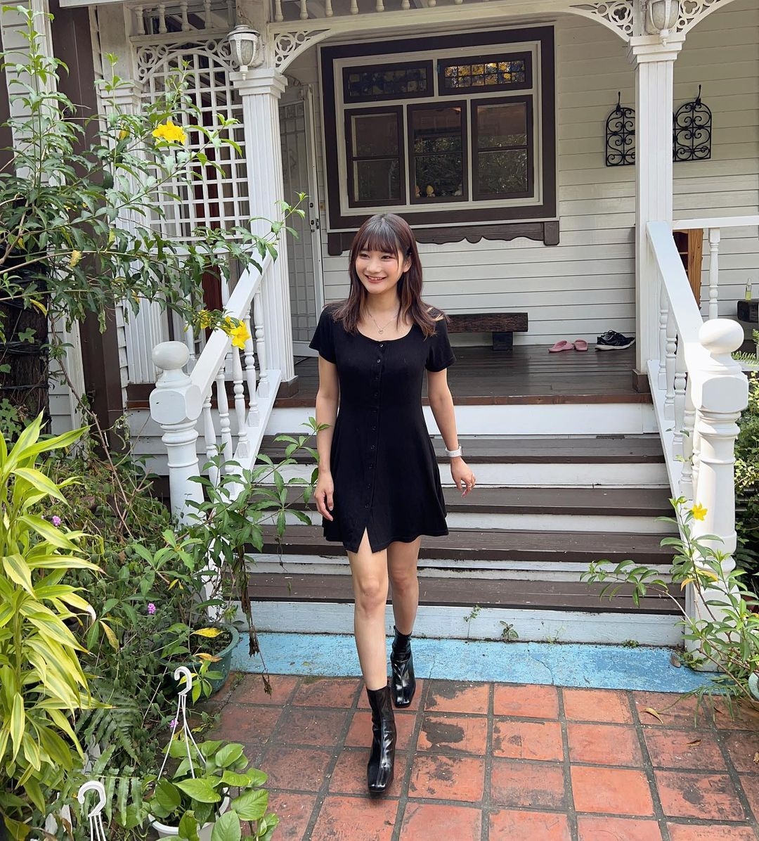 愛莉莎莎全新身份：線上課程老師