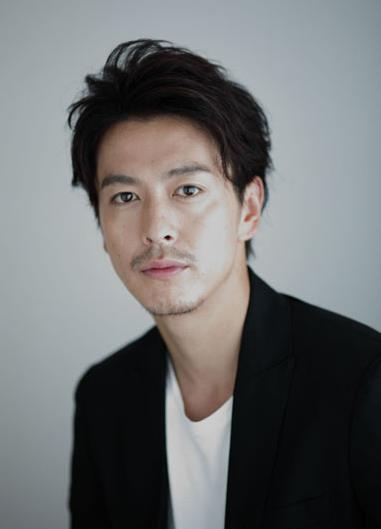 中林大樹高大帥氣