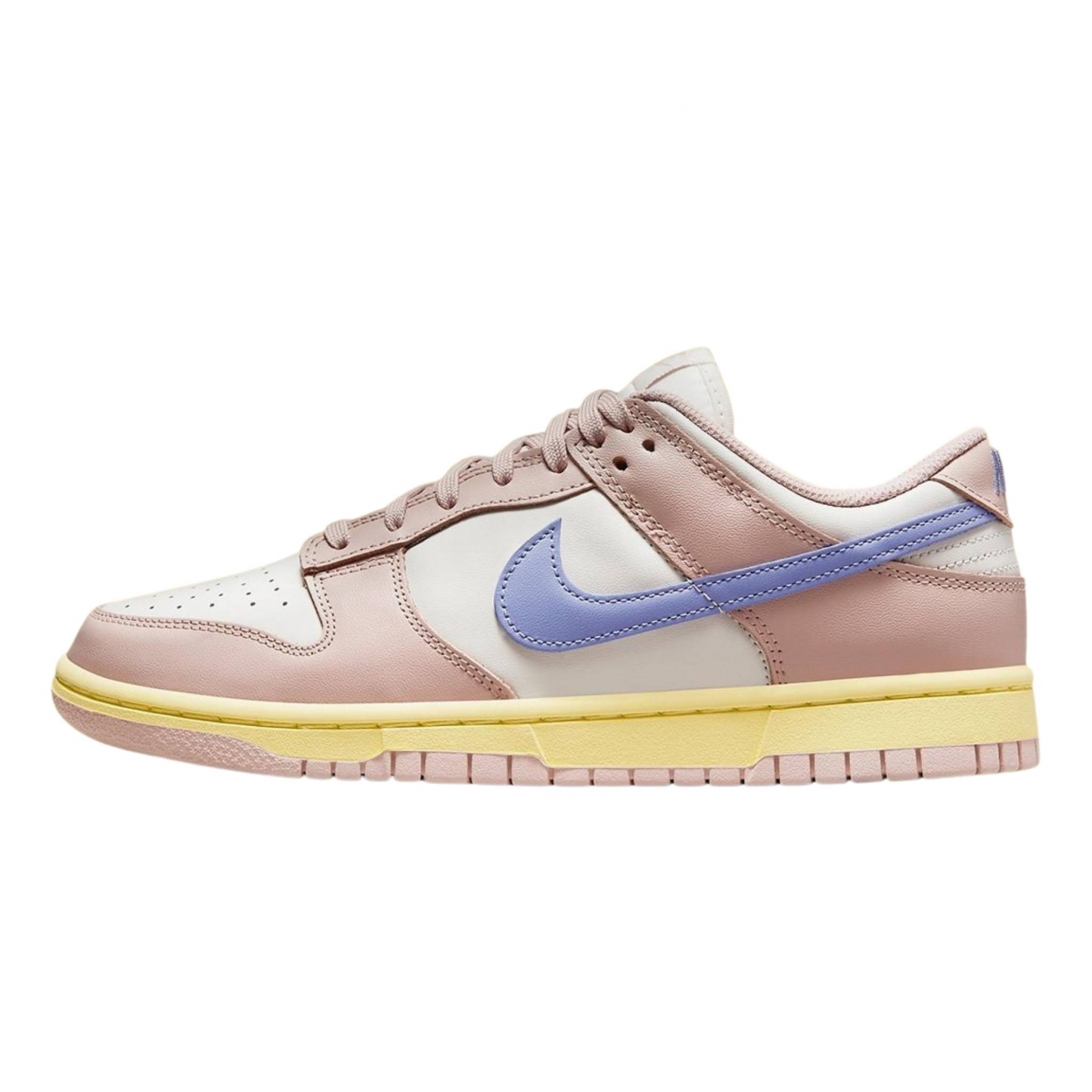 NIKE WMNS NIKE DUNK LOW Pink Oxford，NT$3,100 
