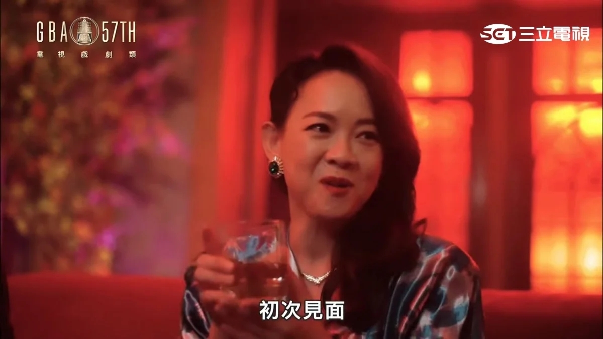 阿翰、曾寶儀合拍金鐘影片