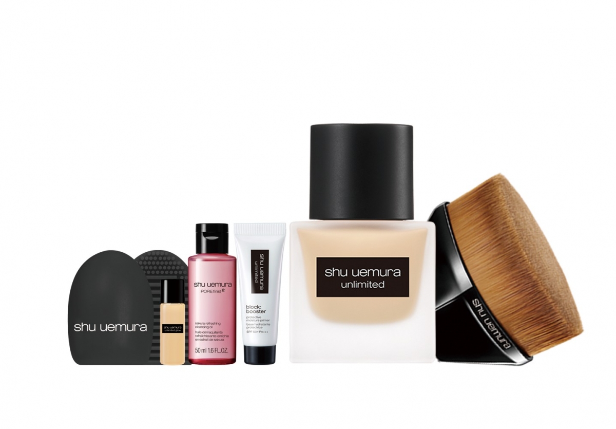 新手必收的「無極限無痕底妝組」，搭配#55刷讓你輕鬆打造完美底妝！