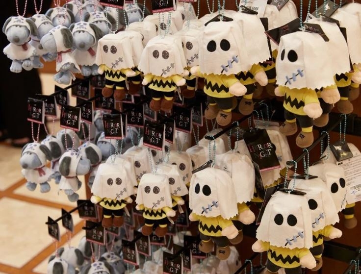 日本環球影城萬聖節查理布朗吊飾,價格:2200日幣、約NT$481元