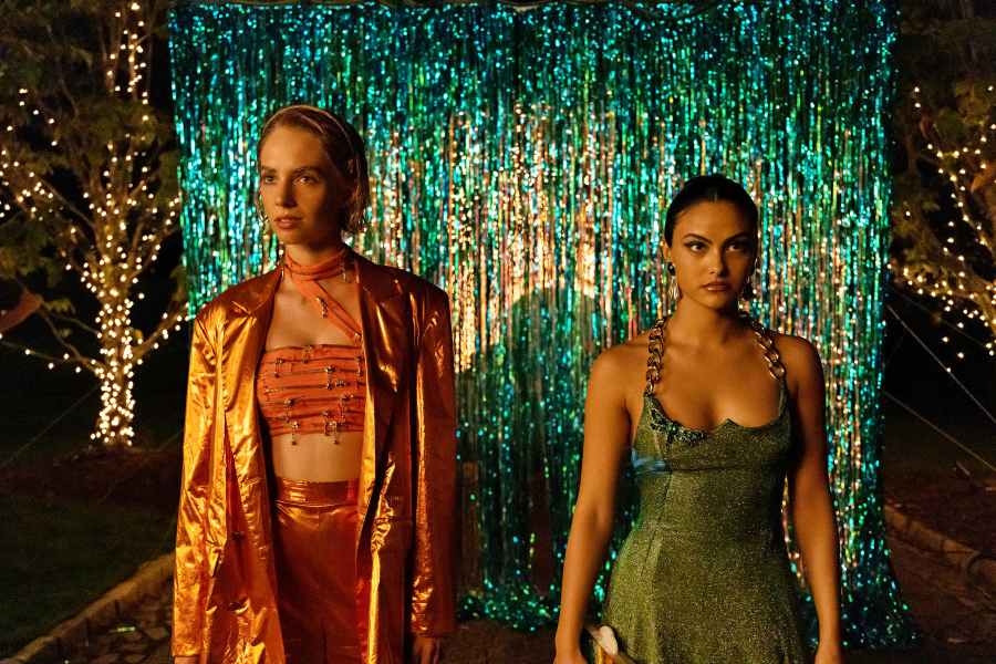 場景、衣服都到位