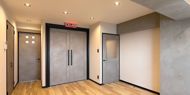 日本話題租屋「迷你電影房」