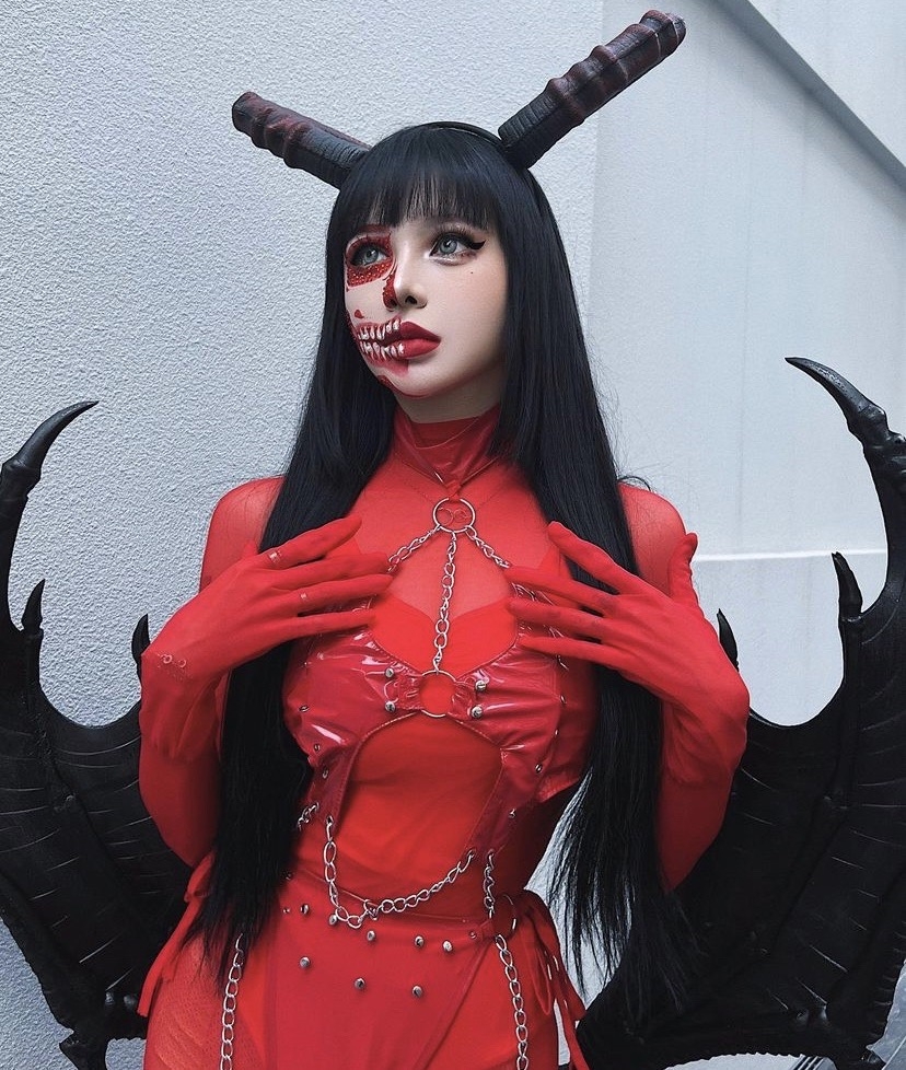 暗黑系美妝網紅