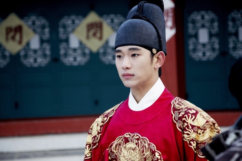 金秀賢主演《擁抱太陽的月亮》