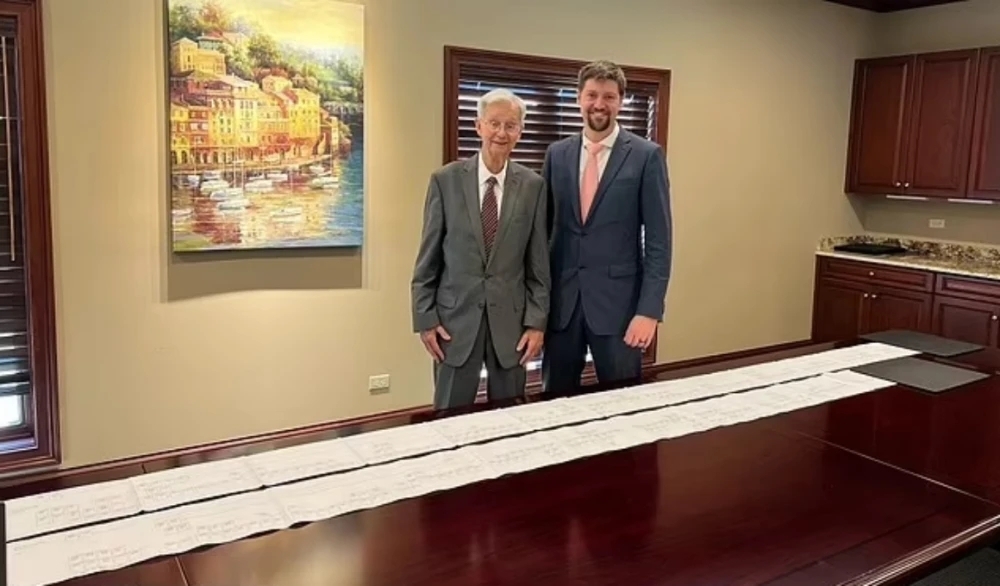 美老翁上億遺產（左）無人繼承