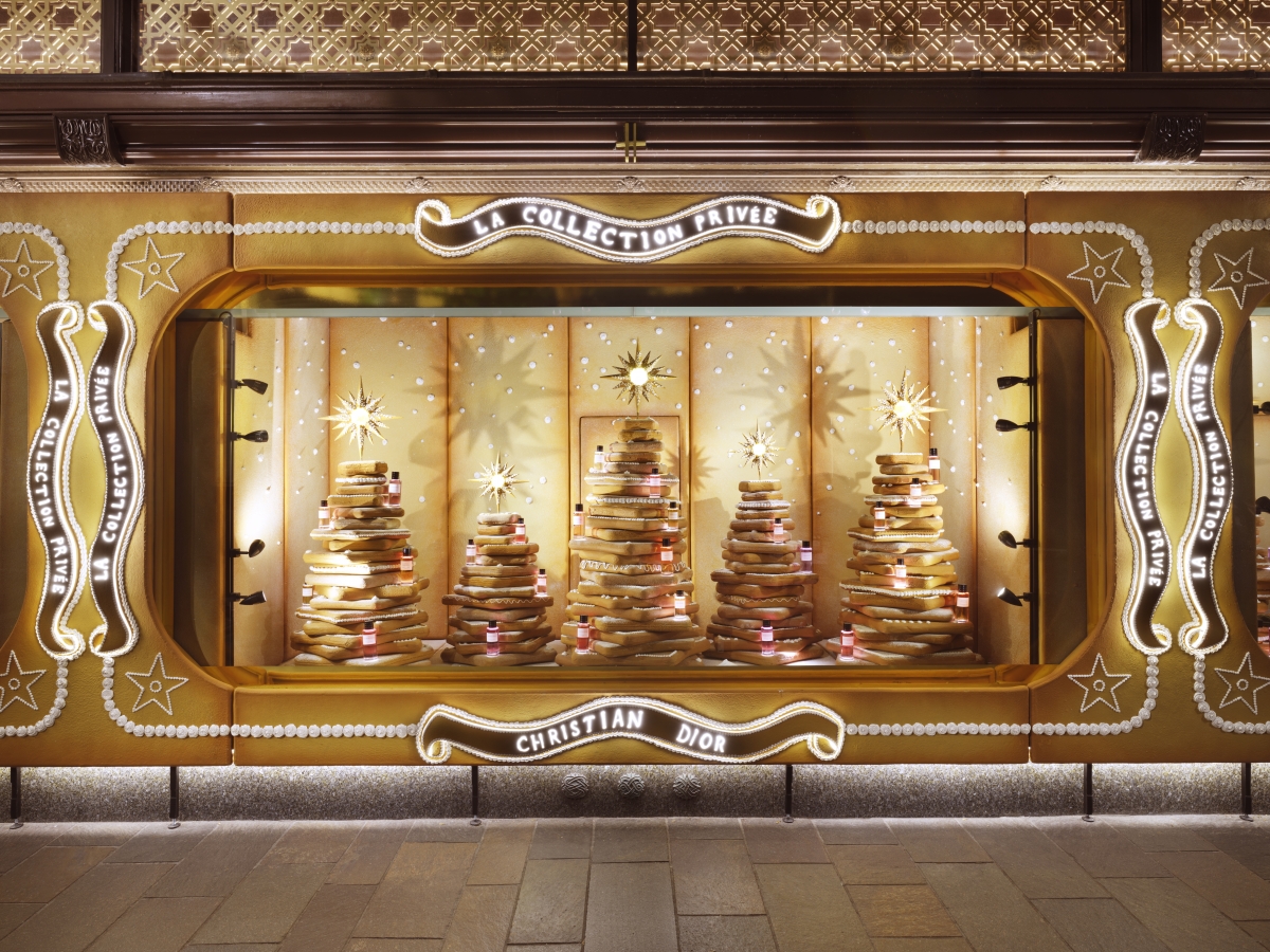 DIOR x HARRODS 2022 Windows © Alex Upton8