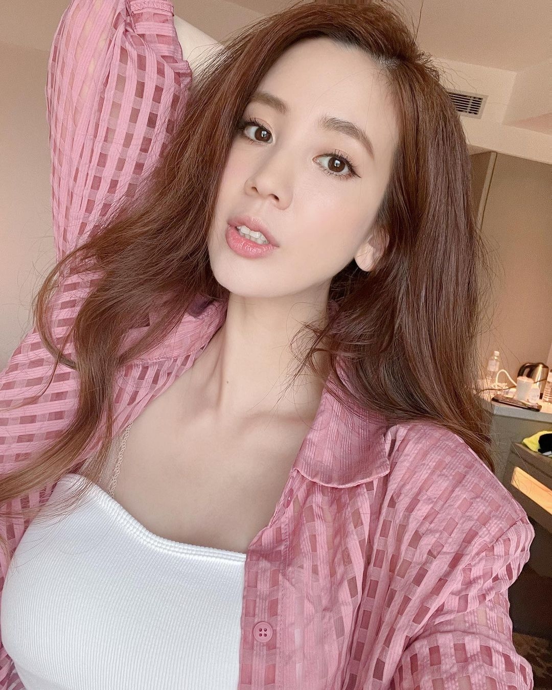 愛雅以百字內容寫下一封給丈夫的信