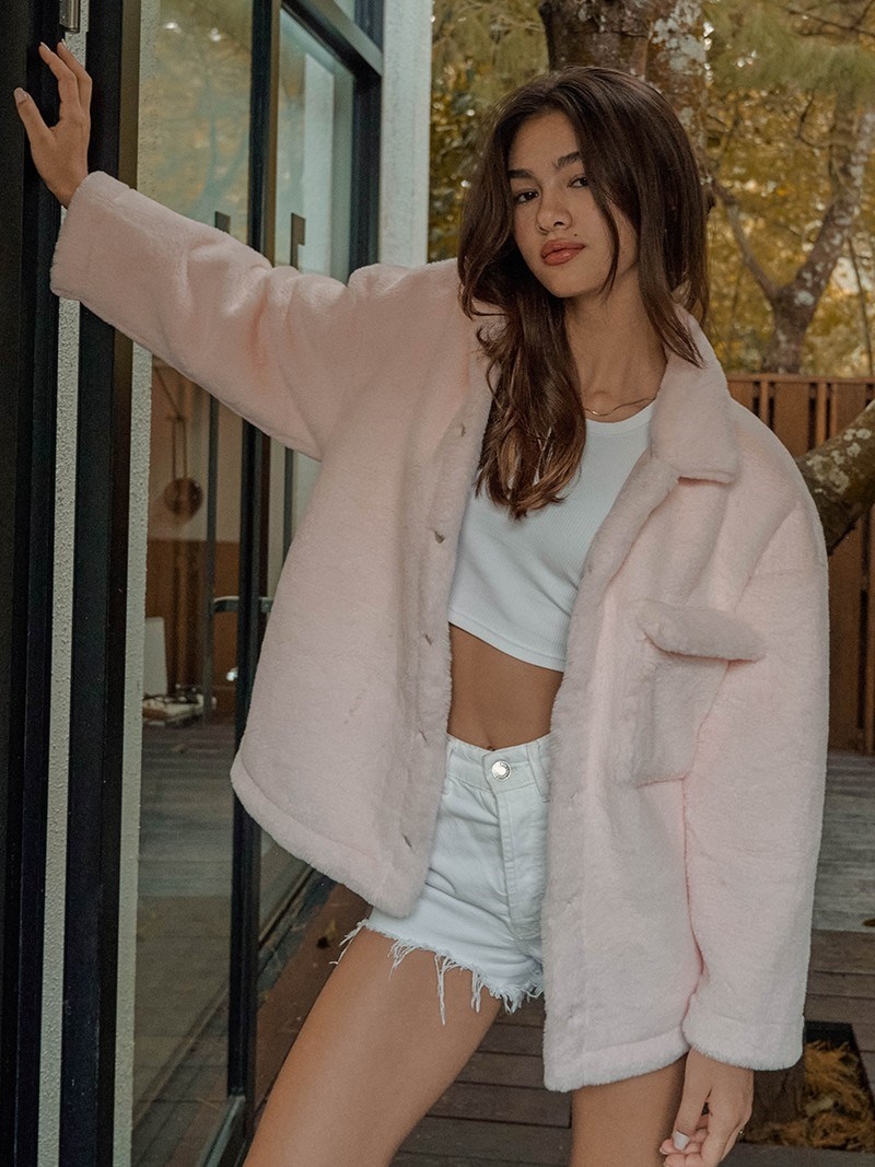 Mercci22毛毛排釦襯衫外套，NT$1,080